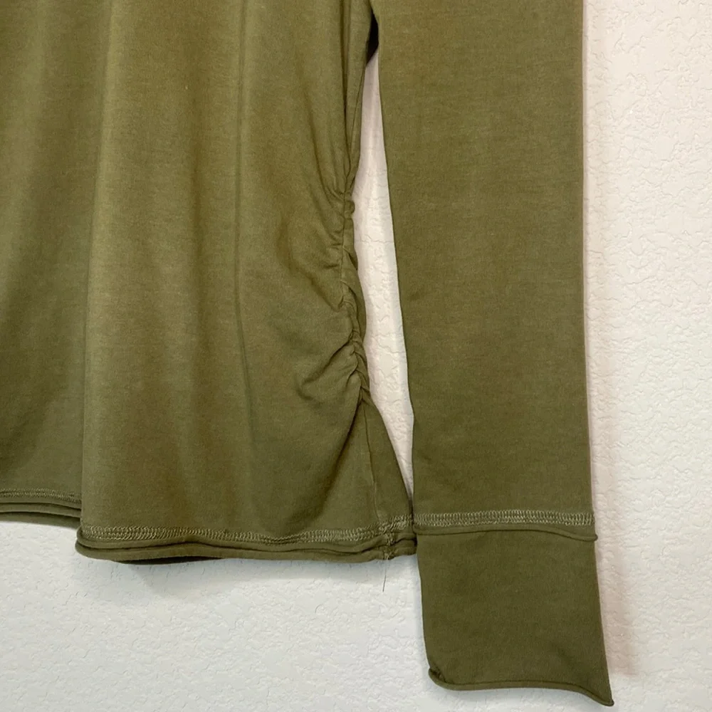 Athleta Olive Long Sleeve Ruched Sides Top S - Picture 3 of 11